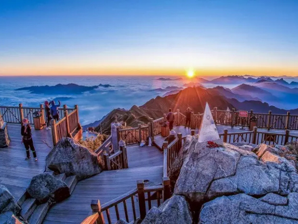 GRAN VIAJE AVENTURERO POR EL SUDESTE ASIÁTICO DE 20 DÍAS